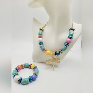 Necklace set with bracelet